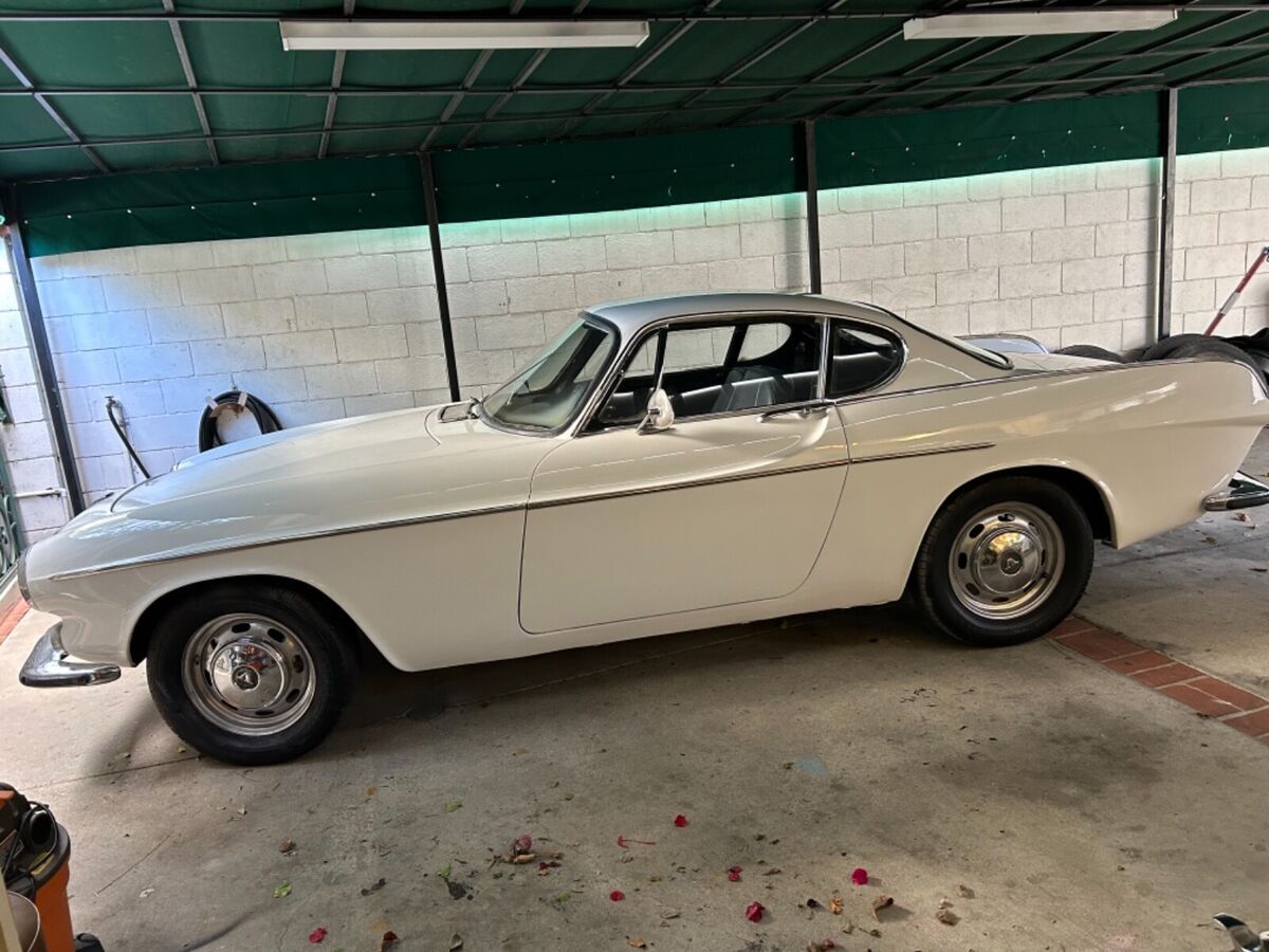 1968 volvo p1800 p1800s 1800s 1800 p1800s p 1800 s p 1800 b18 simon templar