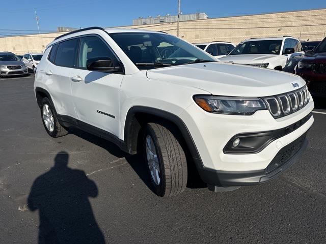 2022 jeep compass latitude