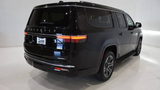 2024 Jeep Wagoneer
