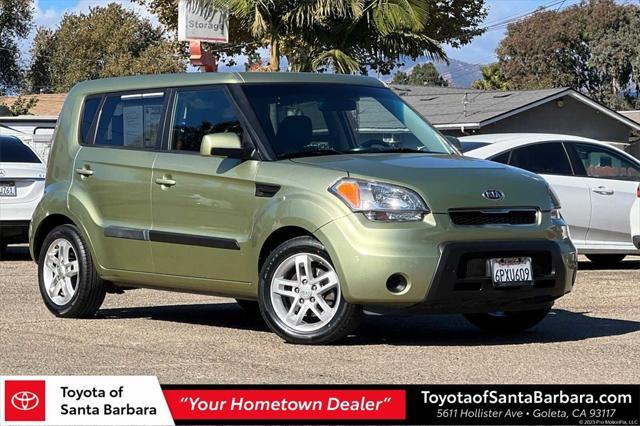 2011 kia soul +