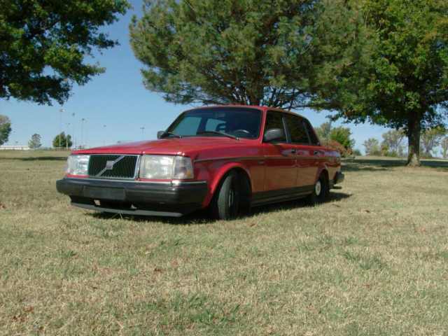 solid 1991 volvo 240 - no reserve
