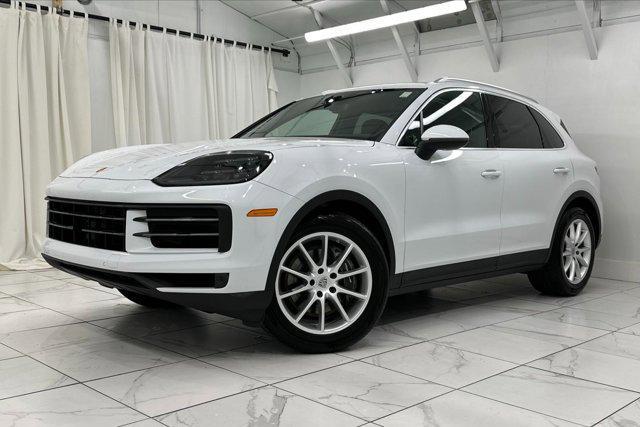 2024 porsche cayenne awd