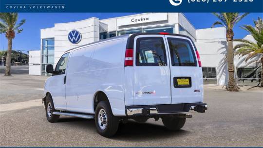 2022 GMC Savana