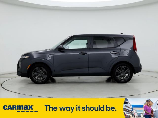 2021 kia soul ex