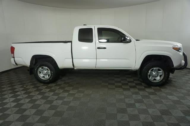 2016 toyota tacoma sr5 in bayard, ohio