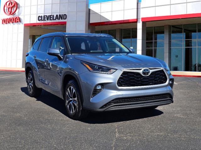 2021 toyota highlander xle