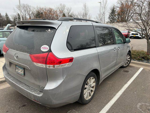 2013 toyota sienna xle