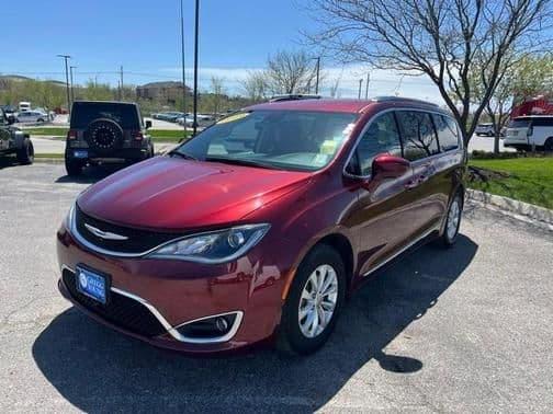 2019 chrysler pacifica touring-l in omaha, nebraska