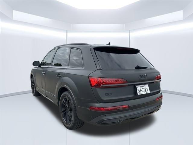 2020 audi q7 55 premium plus