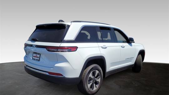 2022 Jeep Grand Cherokee