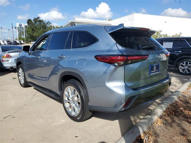 2021 toyota highlander limited