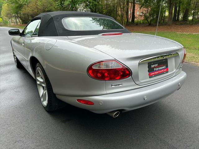 2003 jaguar xk8 base (a6)