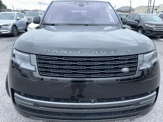 2023 land rover range rover p530 se