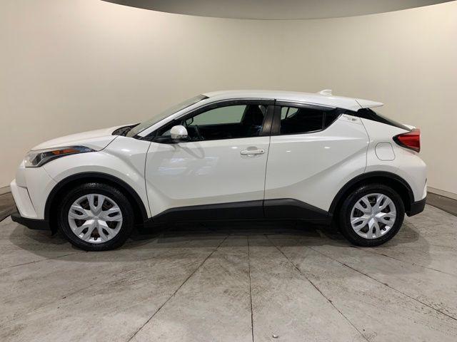 2019 toyota c-hr le