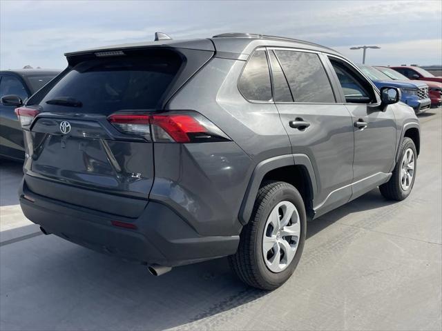 2021 toyota rav4 le