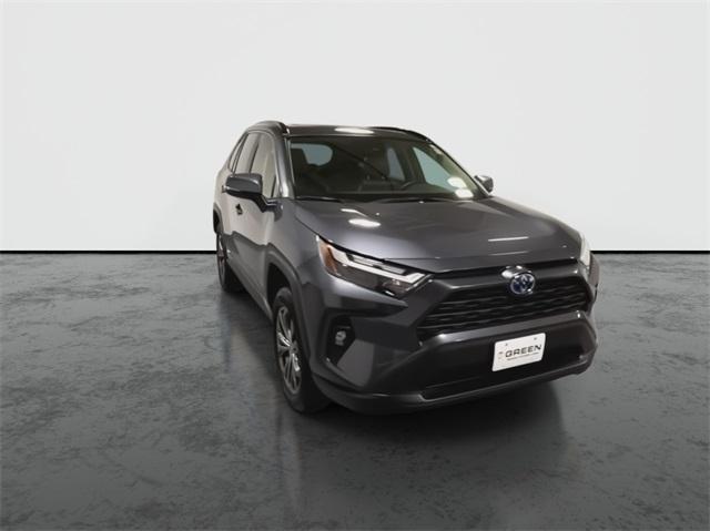 2022 toyota rav4 hybrid xle premium