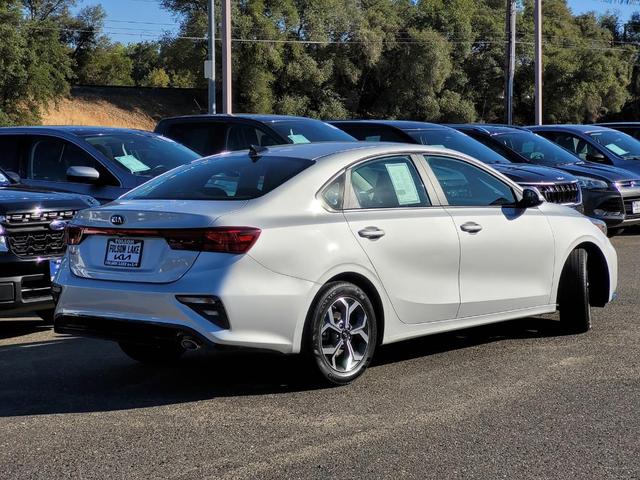 2021 kia forte lxs