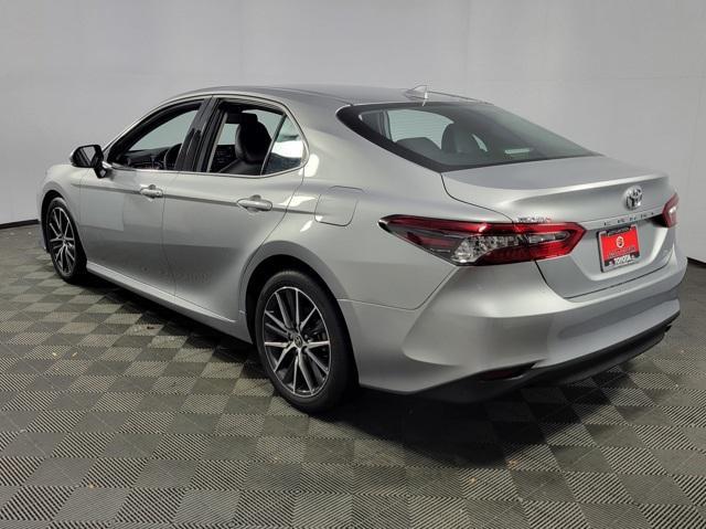 2022 toyota camry xle