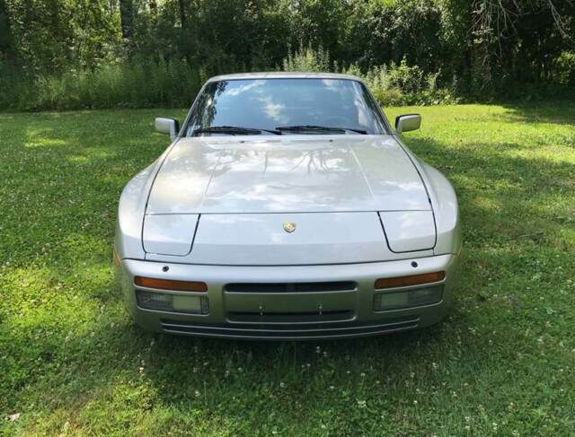 1986 porsche 944 turbo 2dr hatchback manual 5-speed rwd i4 2.5l turbocharger