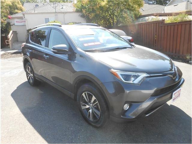 2018 toyota rav4 xle