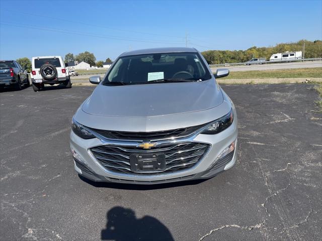 2022 chevrolet malibu fwd lt