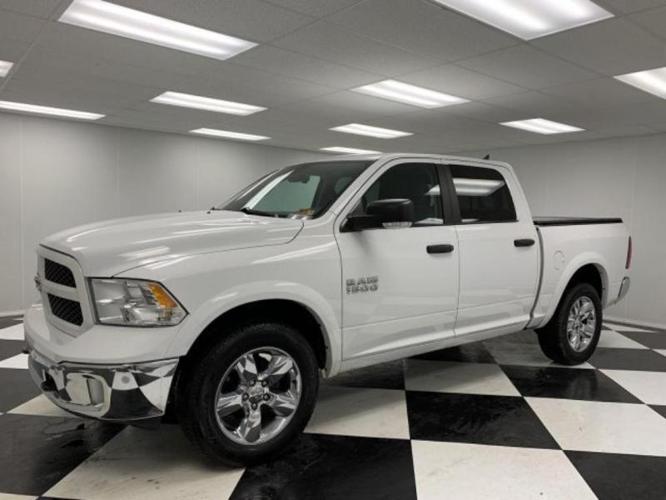 2015 ram ram pickup 1500 slt 4x4 slt 4dr crew cab 5.5 ft. sb pickup for sale in grafton, west virginia
