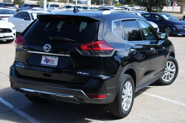 2017 nissan rogue sv