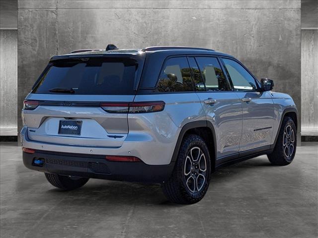 2022 jeep grand cherokee 4xe trailhawk