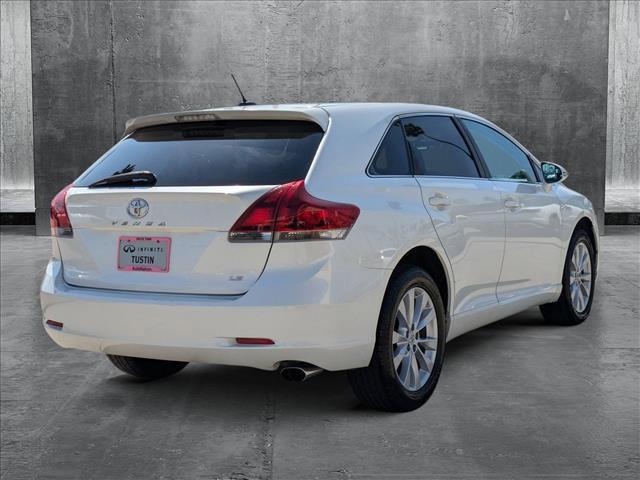 2013 toyota venza le