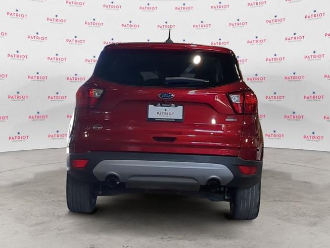 used 2019 ford escape se