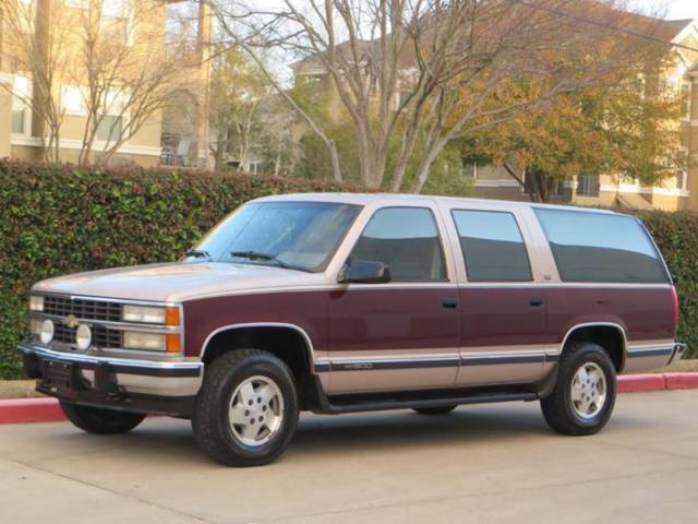 1993 chevrolet suburban k1500 5.7 4x4 2-owner 63k miles leather garage kept wow