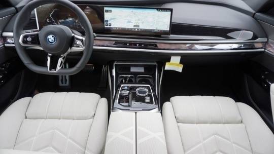 2024 BMW i7 xdrive60