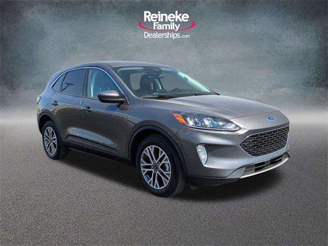 2022 ford escape sel