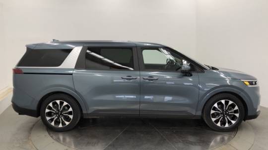 2022 kia carnival ex