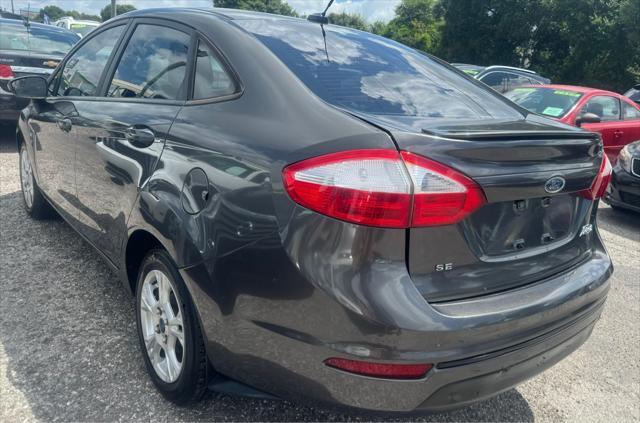 2016 ford fiesta se
