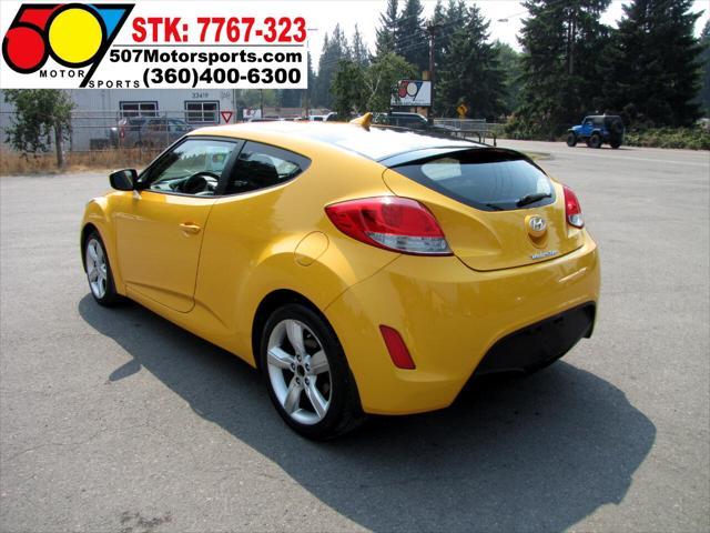 2013 hyundai veloster base