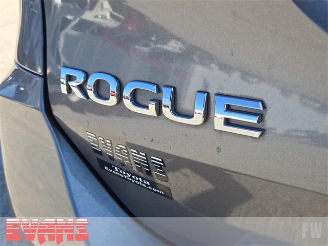 2019 nissan rogue sv
