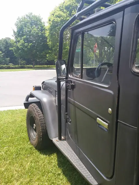**** 1979 toyota landcruiser fj45 diesel 4x4****