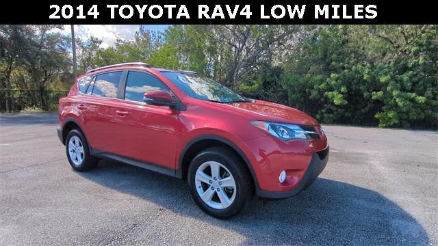 2014 toyota rav4 xle