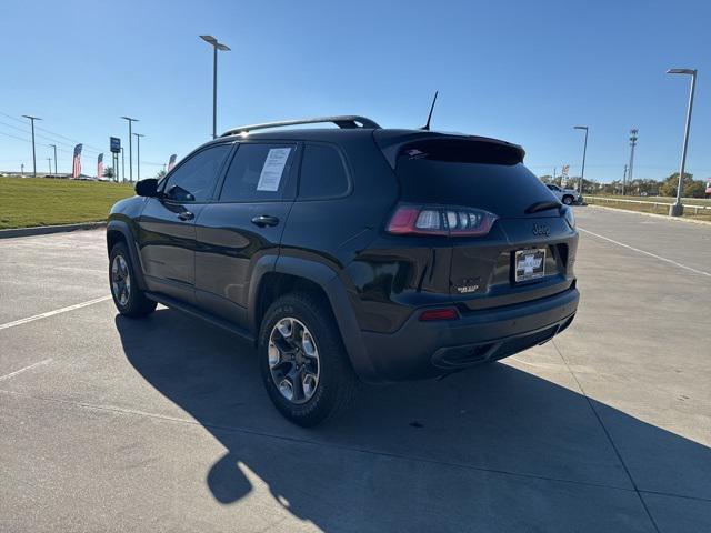 2019 jeep cherokee trailhawk