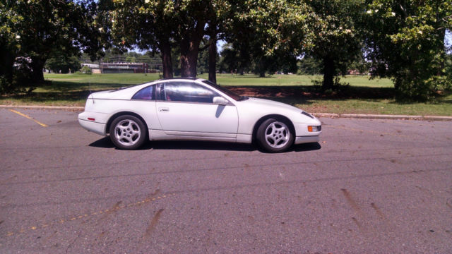 1989 1/2 5 speed nissan 300zx 96k miles t-tops 1990 white manual 300 zx