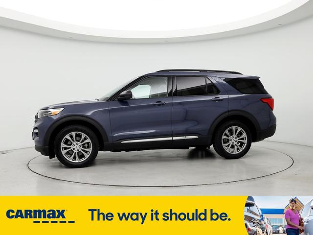 2021 ford explorer xlt
