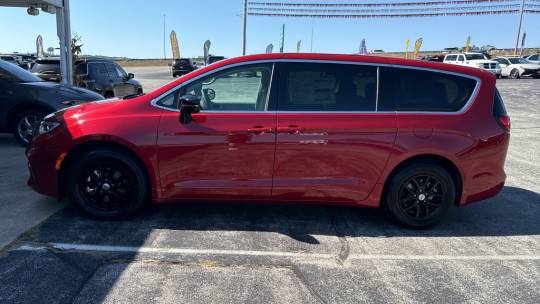 2024 Chrysler Pacifica