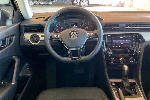 2021 volkswagen passat 2.0t se