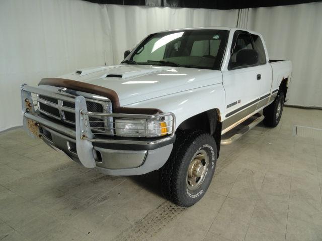 1998 dodge ram 2500 laramie for sale in grand forks, north dakota