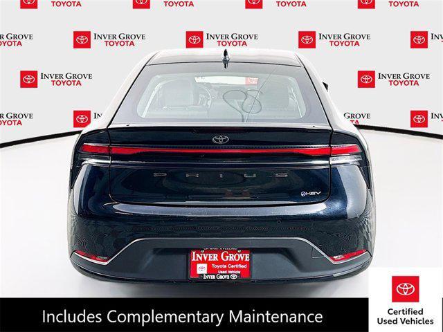 2023 toyota prius le