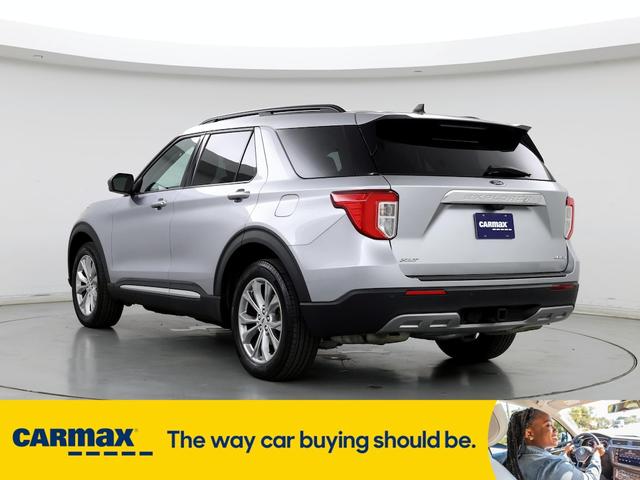 2022 ford explorer xlt