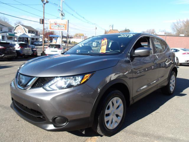 2019 nissan rogue sport s