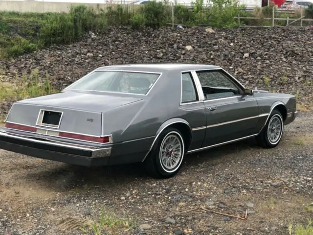 1983 chrysler imperial classic car