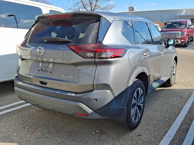 2021 nissan rogue sv